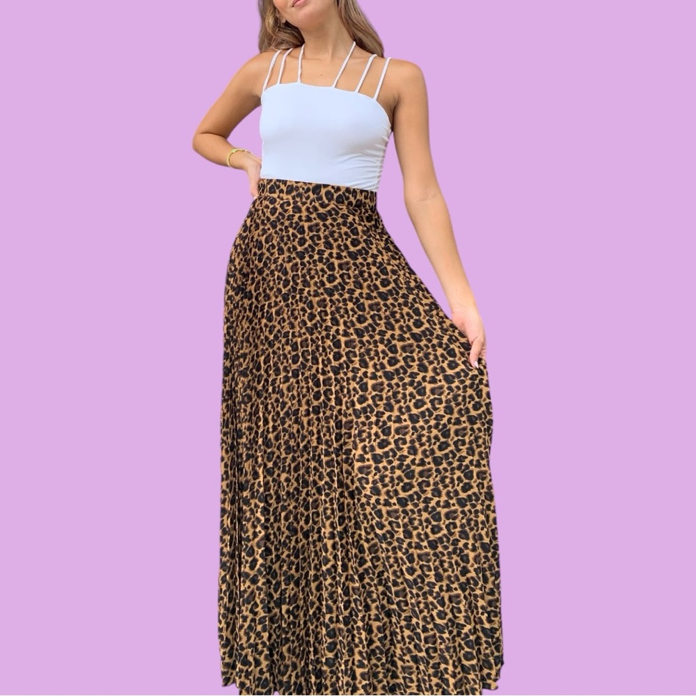 NEVER WORN maxi long animal print skirt
